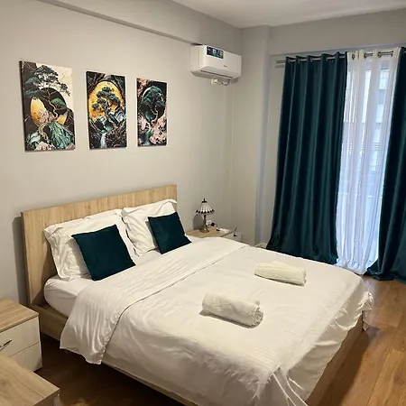 Starli - تيرانا